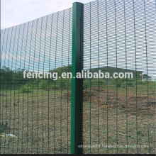 Anti climb 358 mesh fencing / high security fence